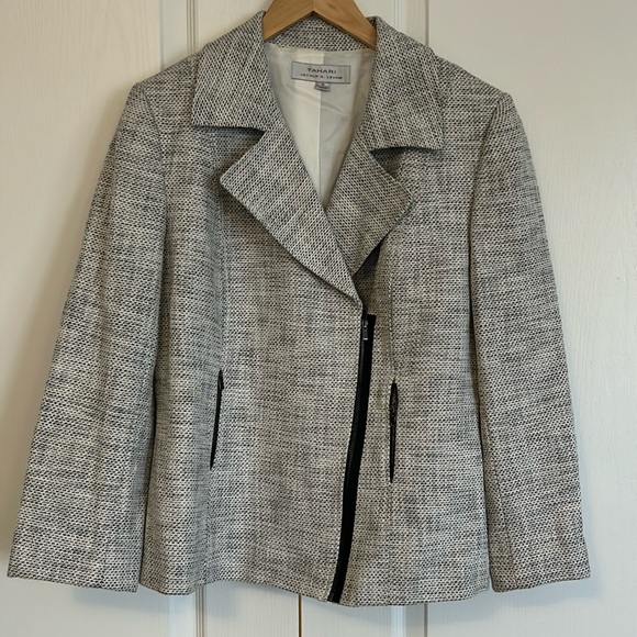 Tahari by Arthur S. Levine Double Breasted Blazer Sz 12 - Picture 1 of 4